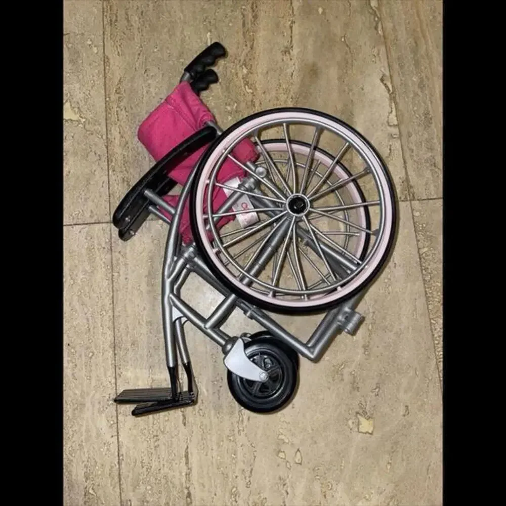 Battat OG Our‎ Generation Dolls Folding Wheelchair